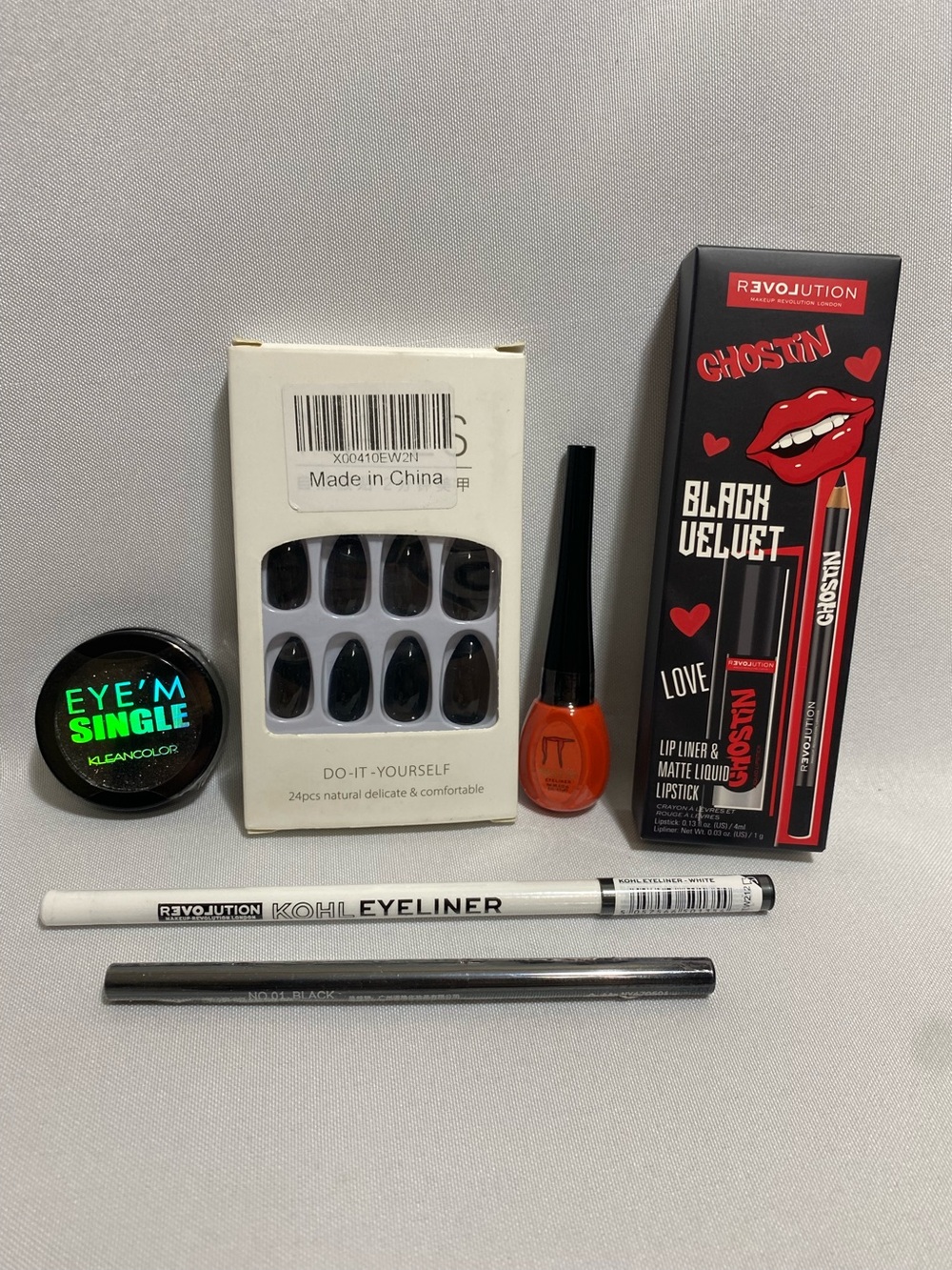 Halloween Goth Makeup Bundle Revolution Ghostin Red Liner Nails 7 Pc Set